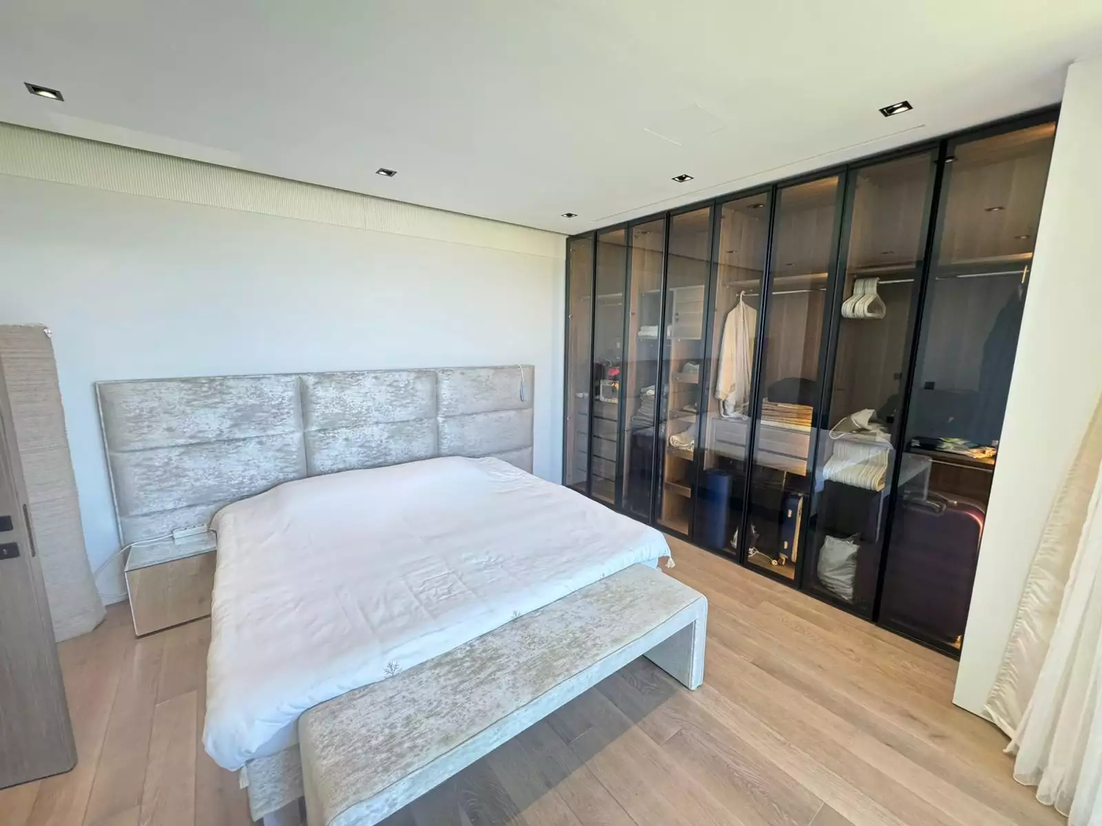 TAPULU-RİVA DÜŞLER VADİSİNDE ÖZEL TASARIM 4+1 SATILIK VİLLA