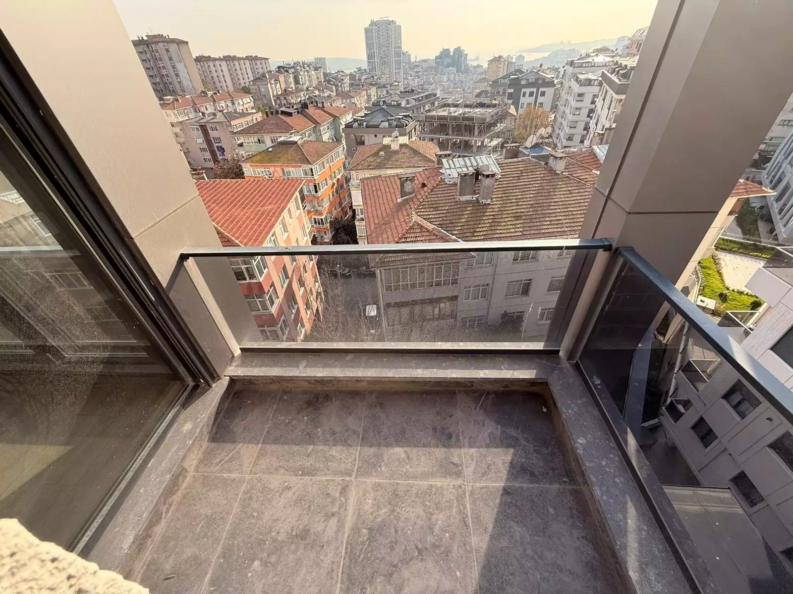 BEŞİKTAŞ DİKİLİTAŞ YENİ BİNADA DENİZ MANZARALI SATILIK 3+1 DAİRE