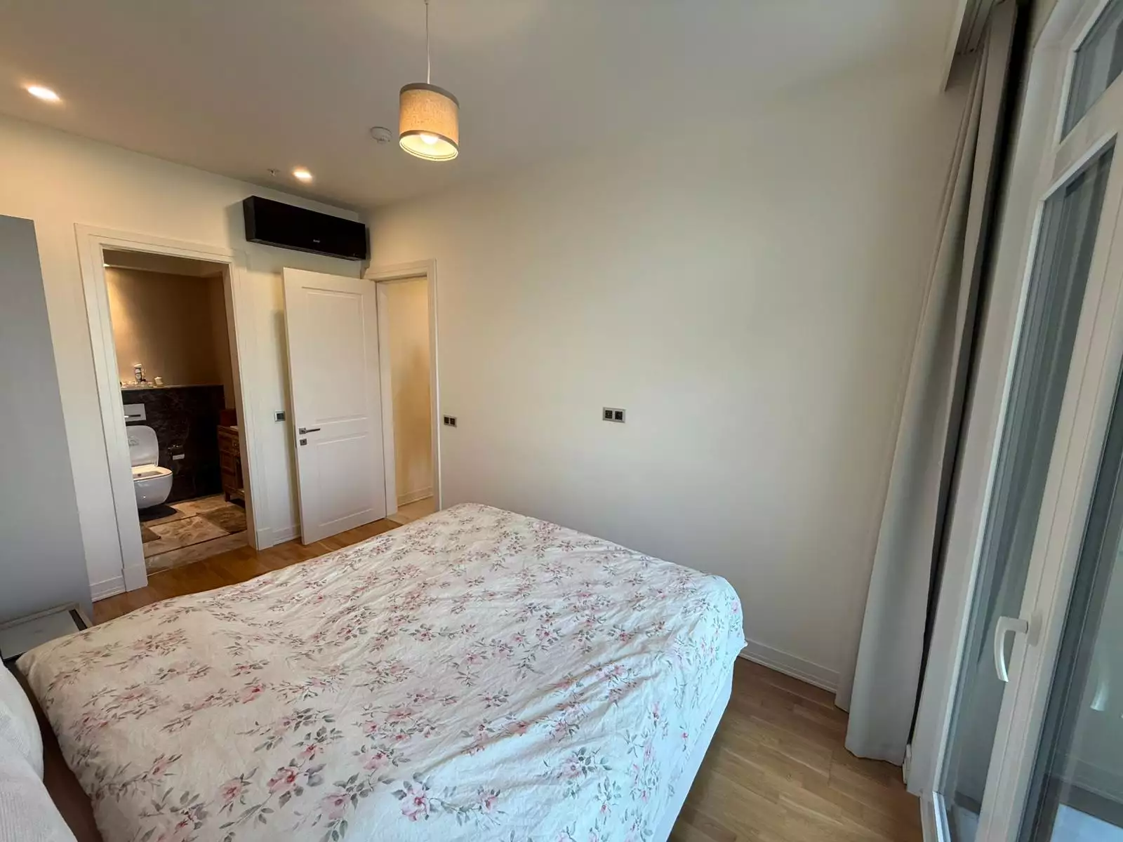 POLAT PİYALEPAŞA'DA GENİŞ TİP SATILIK 2+1 DAİRE (yeni kiracılı)