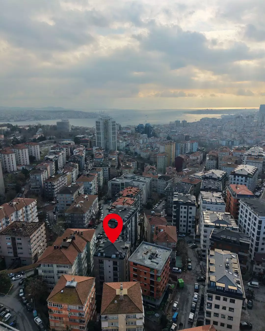 BEŞİKTAŞ DİKİLİTAŞ YENİ BİNADA DENİZ MANZARALI SATILIK 4+2 DAİRE