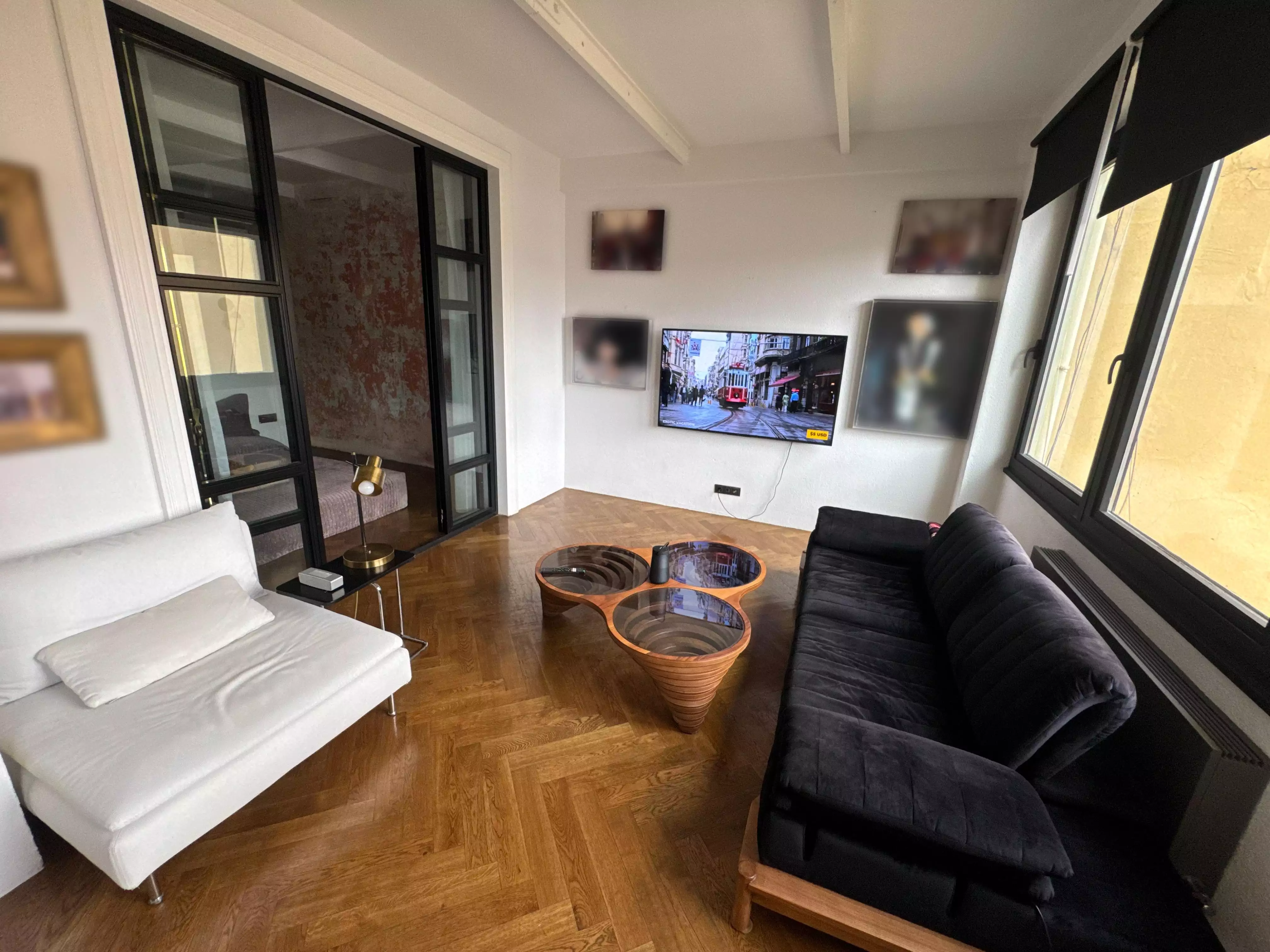 BEŞİKTAŞ'TA DENİZ MANZARALI ÖZEL TASARIM SATILIK 2+1 DAİRE