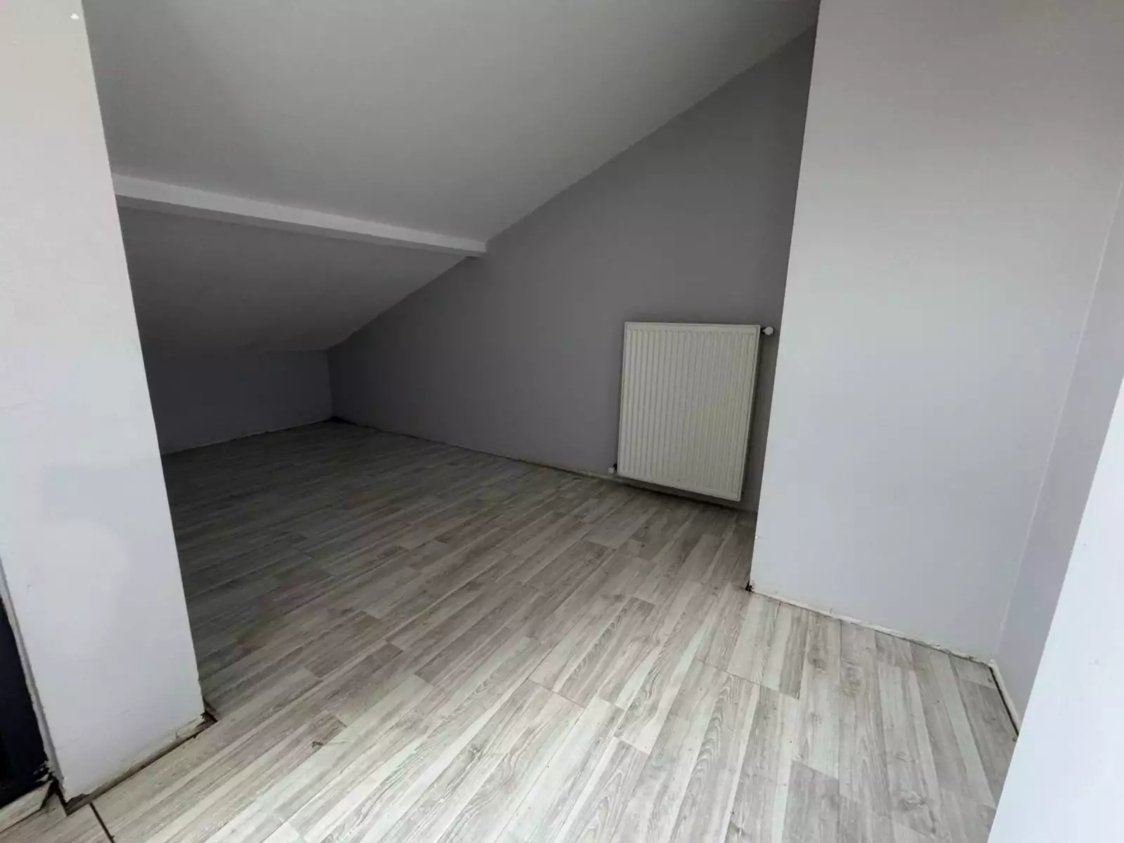 ÇELİKTEPEDE YENİ BİNADA KİRALIK 3+1 ÇATI DUBLEKS