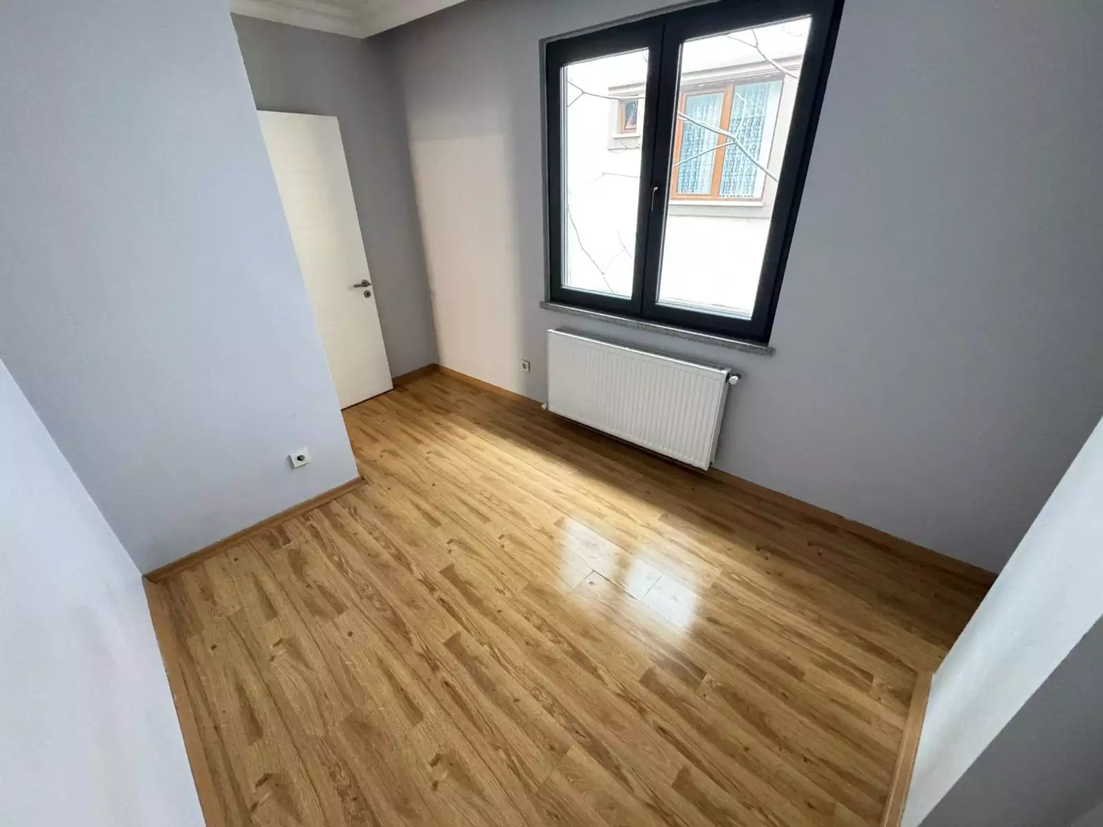 ÇELİKTEPEDE YENİ BİNADA KİRALIK 3+1 ÇATI DUBLEKS