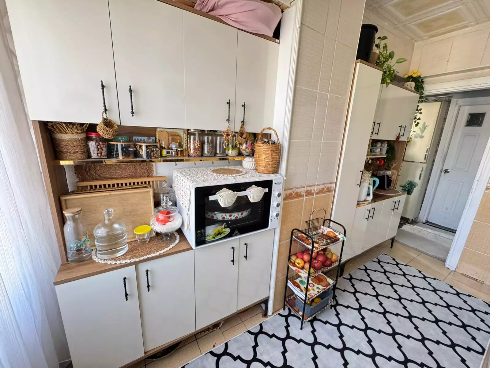 SEFAKÖYDE 2 AYRI GİRİŞLİ SATILIK 4+2 DUBLEKS DAİRE