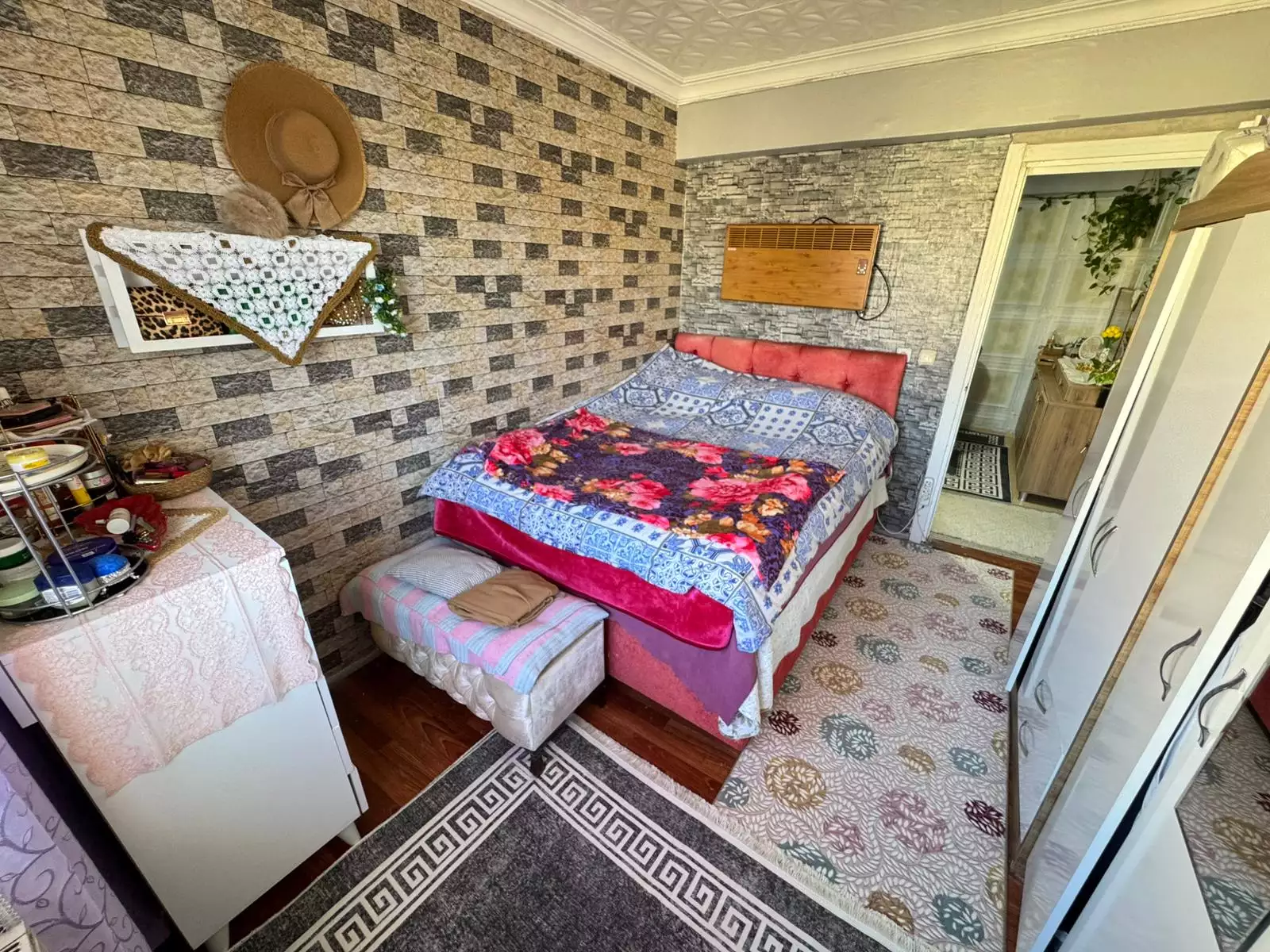 SEFAKÖYDE 2 AYRI GİRİŞLİ SATILIK 4+2 DUBLEKS DAİRE