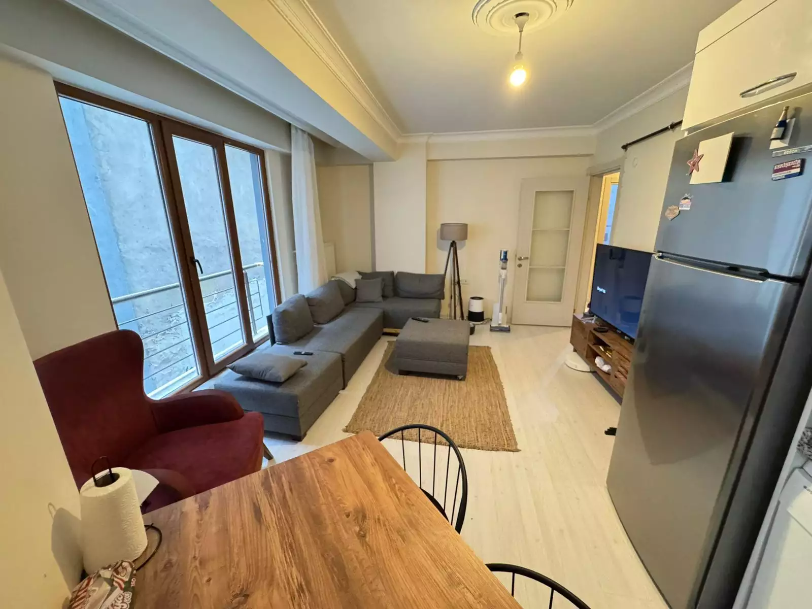 ORTABAYIRDA OTOPARKLI YENİ BİNADA SATILIK GENİŞ 1+1