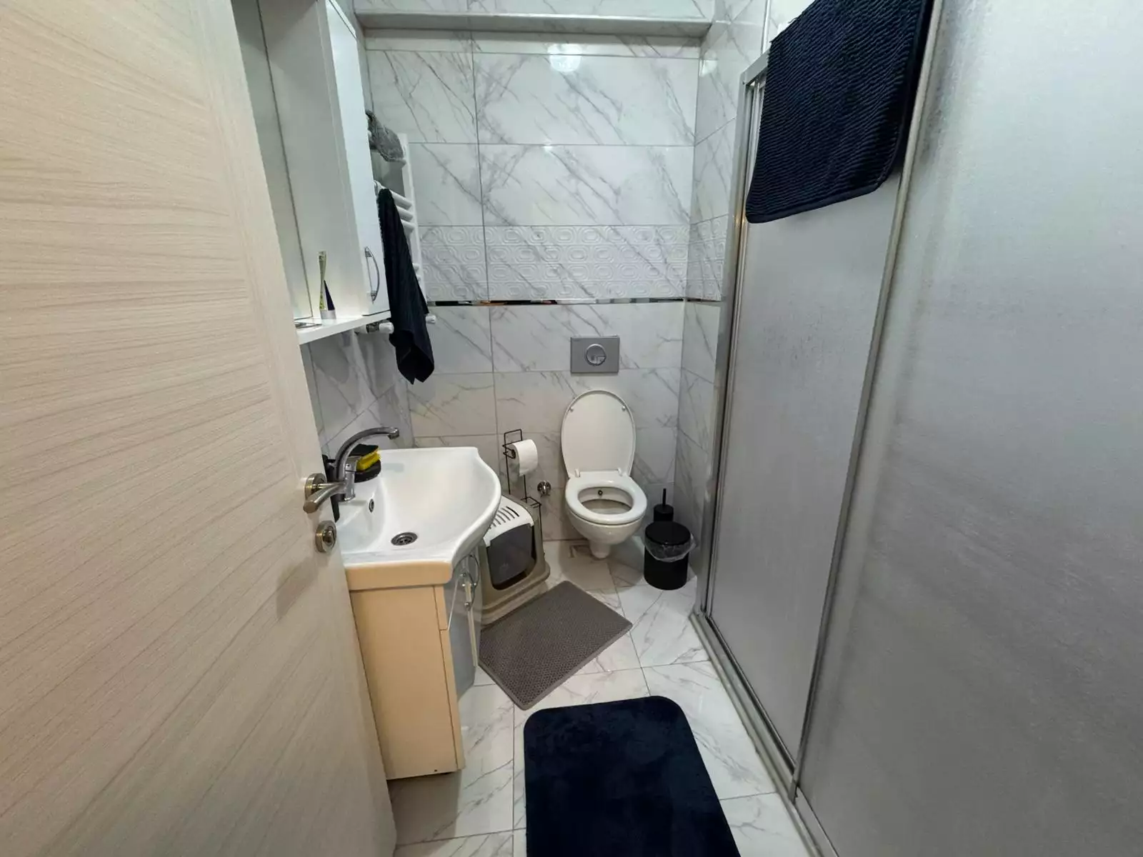 ORTABAYIRDA OTOPARKLI YENİ BİNADA SATILIK GENİŞ 1+1