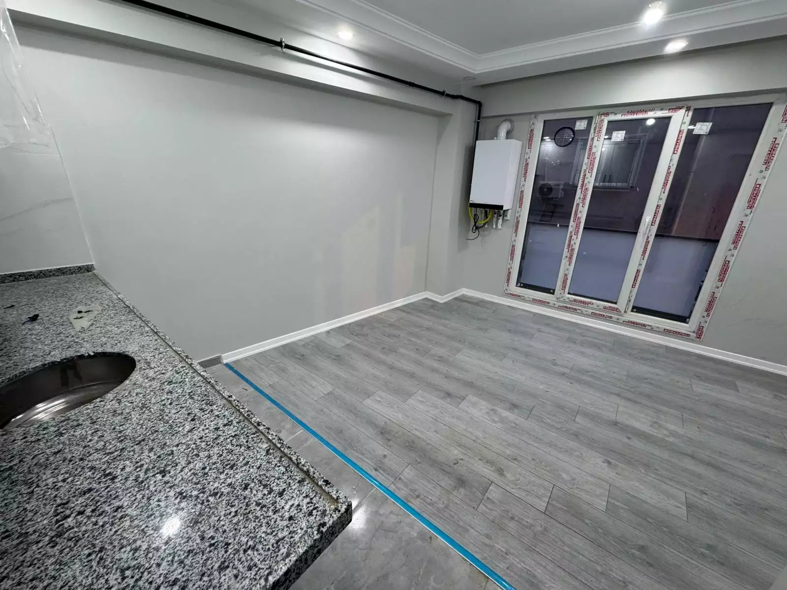 ORTABAYIRDA METROYA YAKIN YENİ BİNADA KİRALIK 2+1 DAİRE