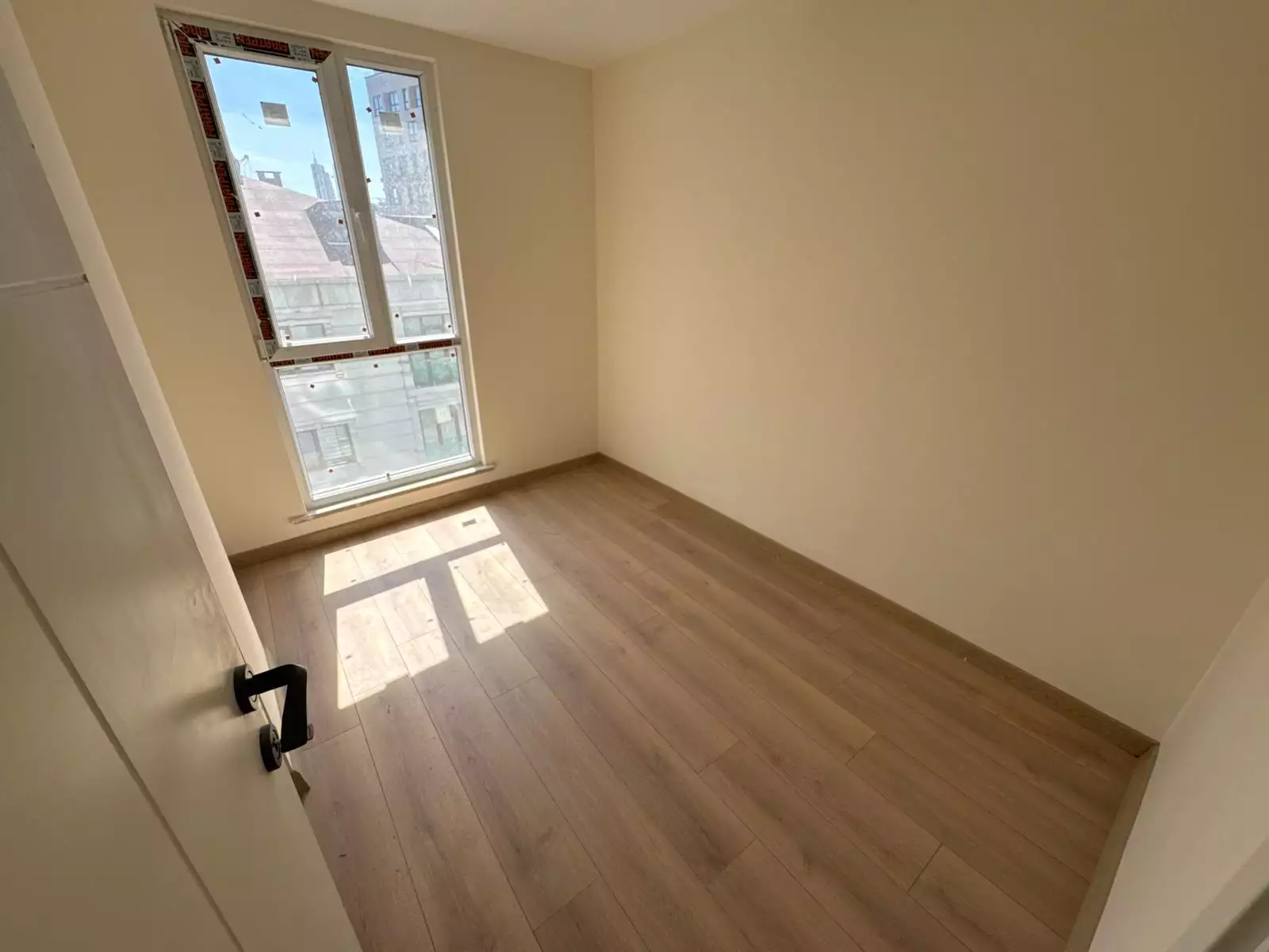 KAĞITHANE GÜLTEPE ZENİCON REZİDANSTA KİRALIK 2+1 DAİRE OTOPARKLI