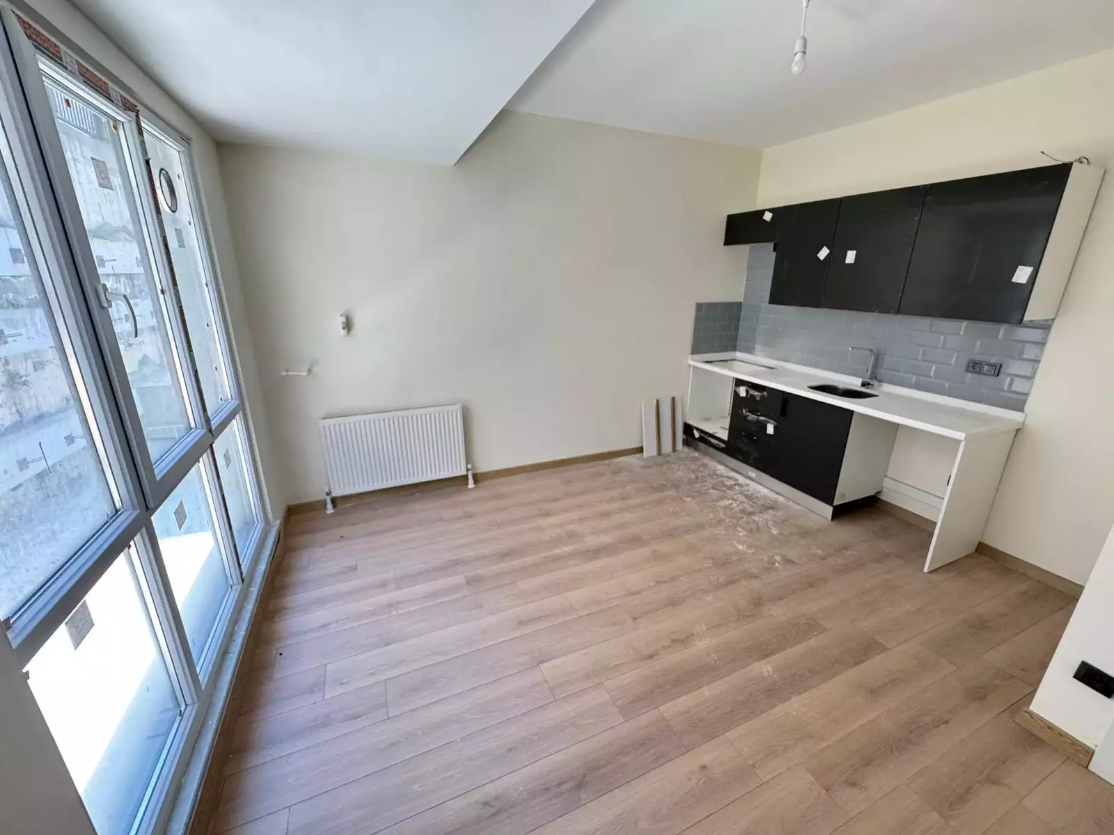 ZENİCON REZİDANSTA KİRALIK 2+1 DAİRE (OTOPARKLI)