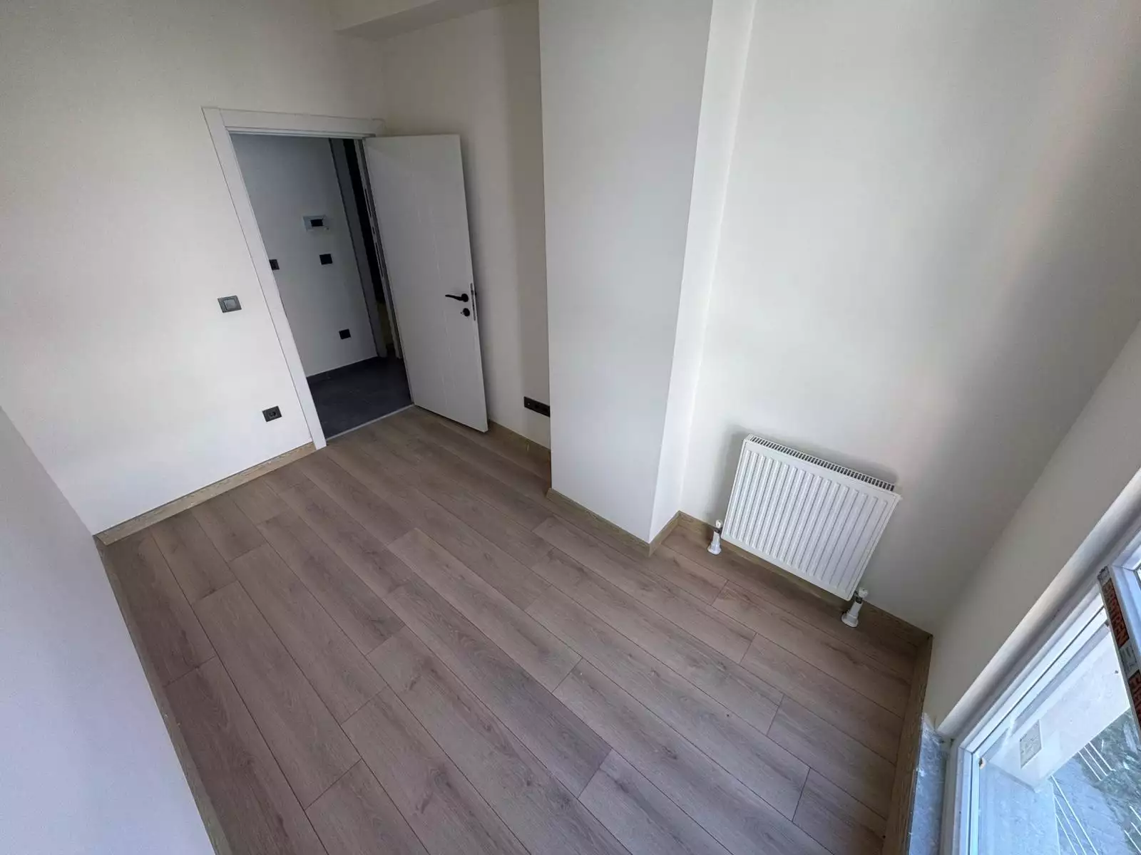 ZENİCON REZİDANSTA KİRALIK 2+1 DAİRE (OTOPARKLI)