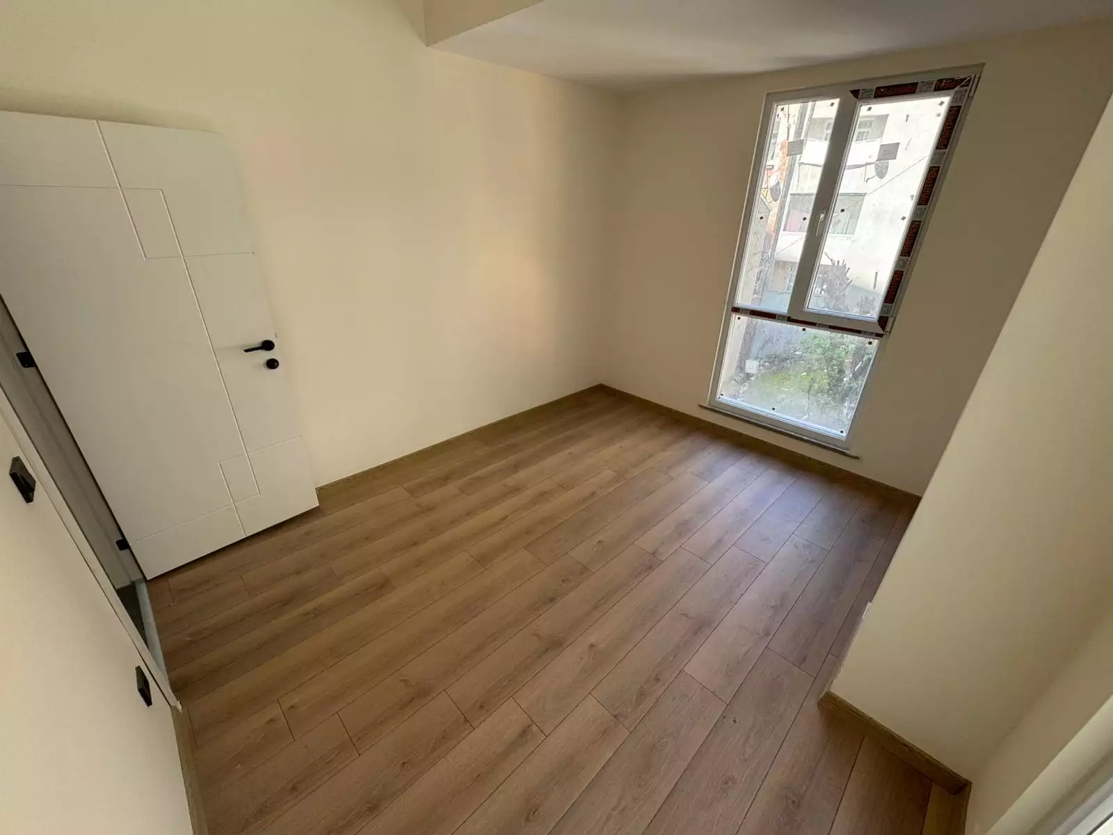 ZENİCON REZİDANSTA KİRALIK 2+1 DAİRE (OTOPARKLI)