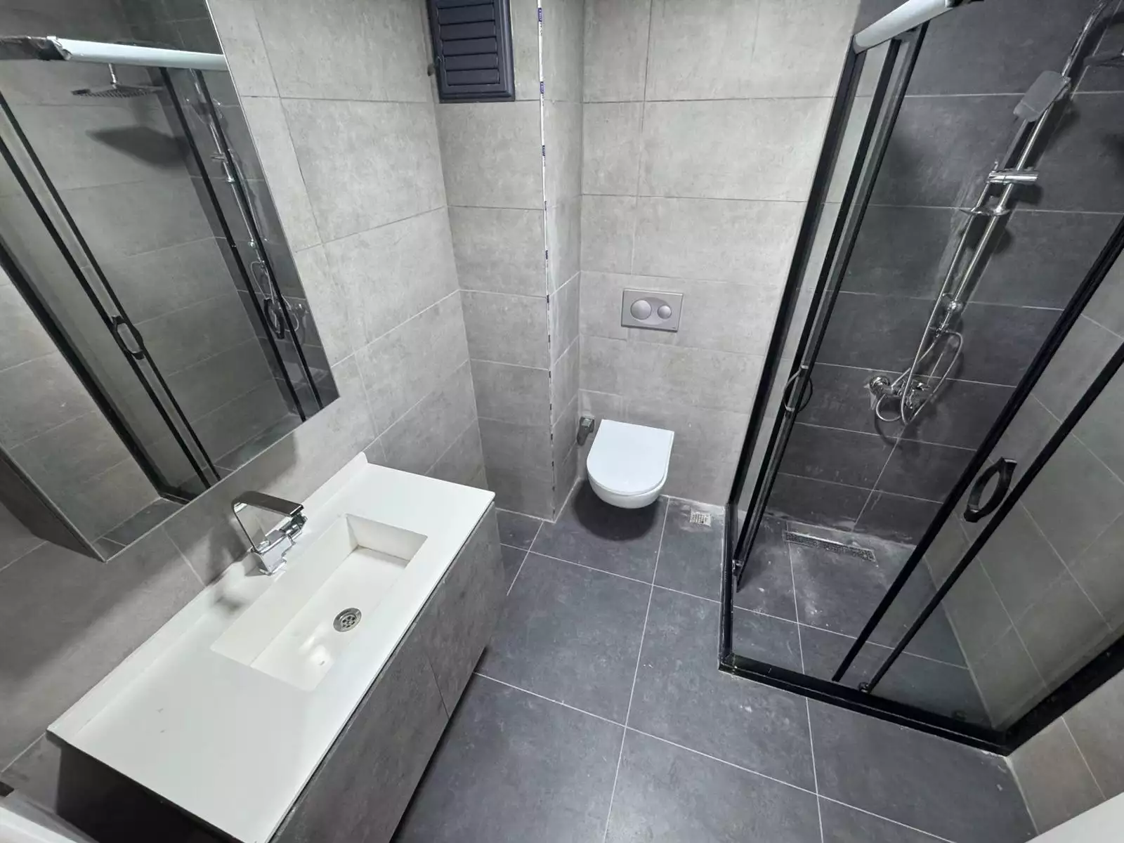 ZENİCON REZİDANSTA KİRALIK 2+1 DAİRE (OTOPARKLI)