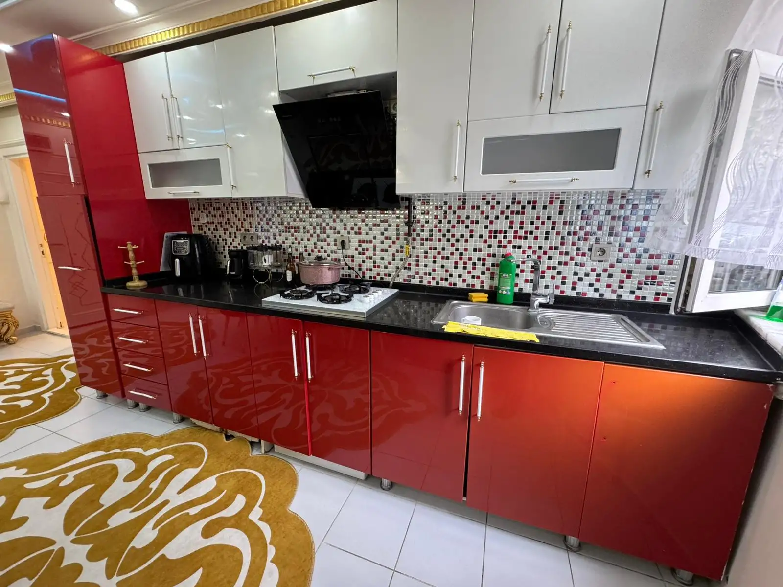 KASIMPAŞADA SATILIK 2+1 DEKORASYONLU DAİRE
