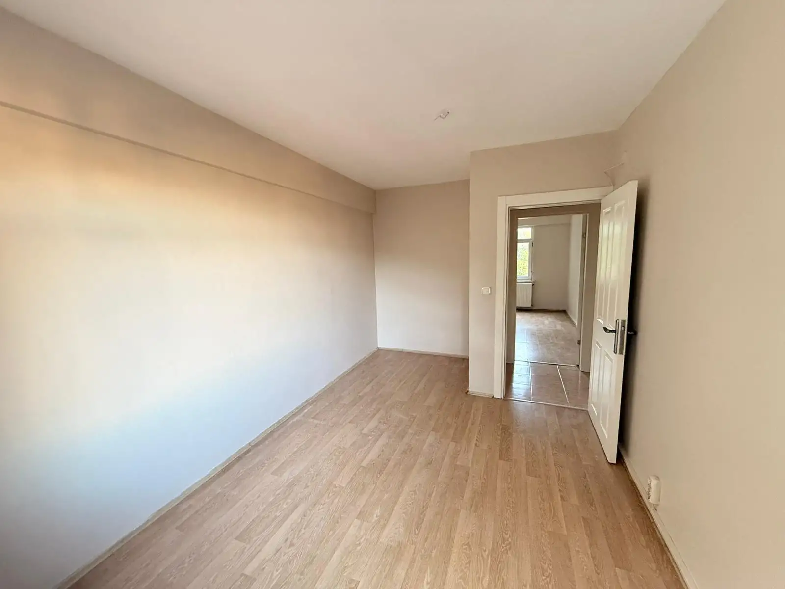 SARIYER ÇAMLITEPEDE KİRALIK GENİŞ ŞEHİR MANZARALI 3+1 DAİRE
