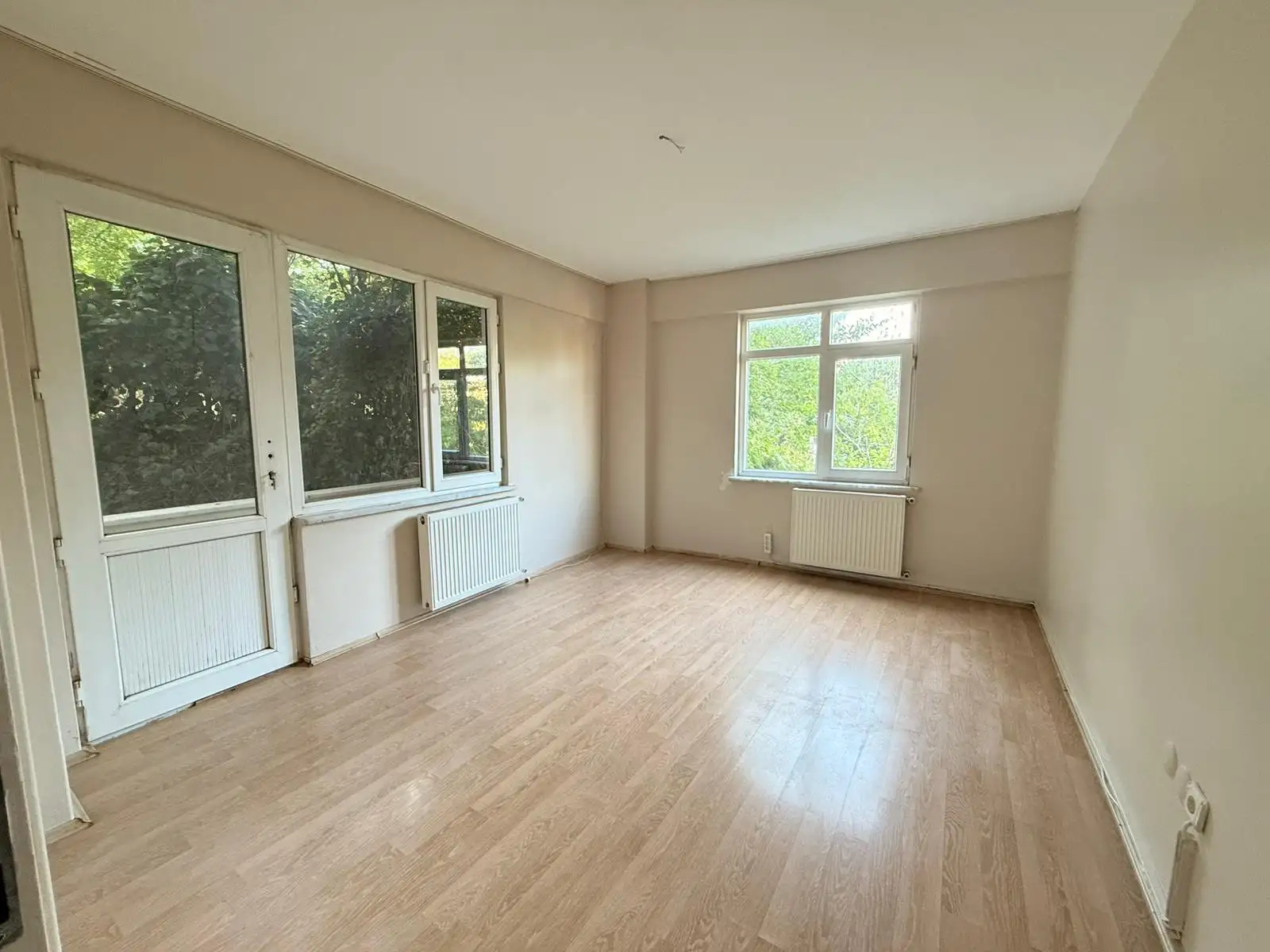 SARIYER ÇAMLITEPEDE KİRALIK GENİŞ ŞEHİR MANZARALI 3+1 DAİRE