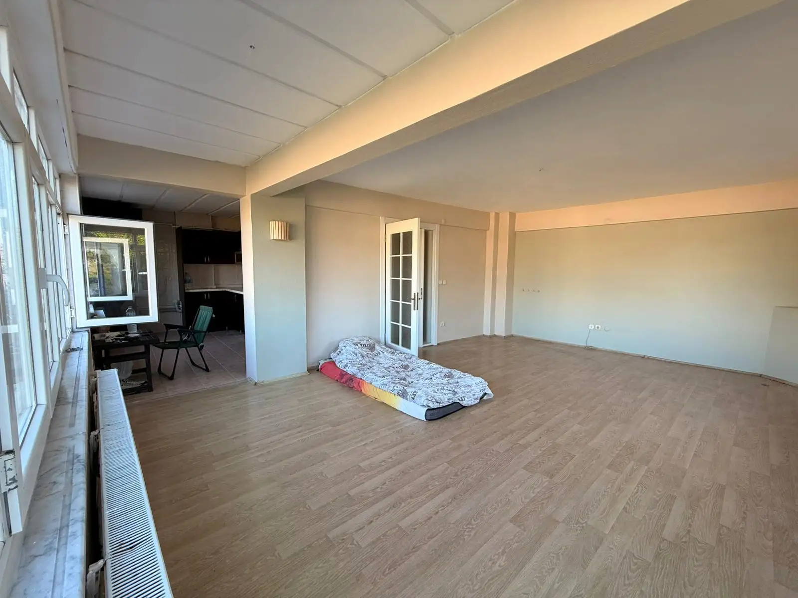 SARIYER ÇAMLITEPEDE KİRALIK GENİŞ ŞEHİR MANZARALI 3+1 DAİRE