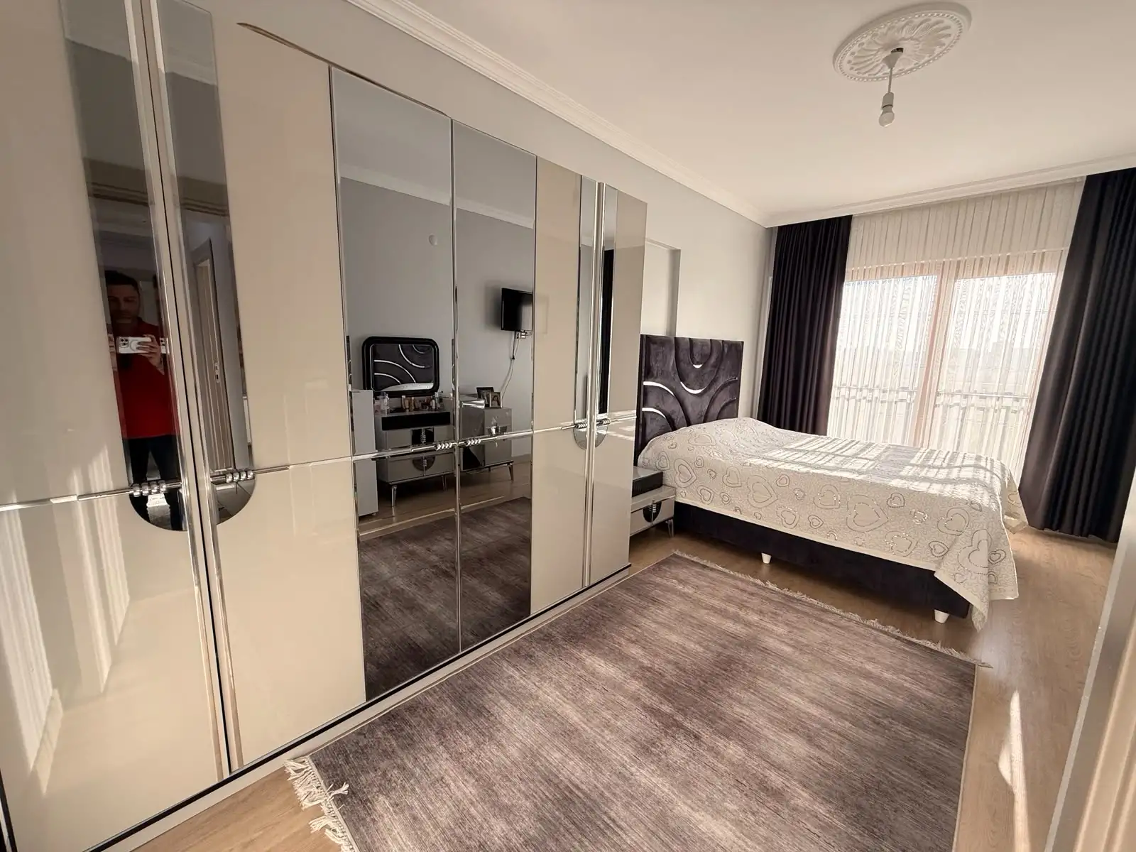 MANZARALI OTOPARKLI TOKİ KONUTLARINDA SATILIK GENİŞ 2+1 DAİRE