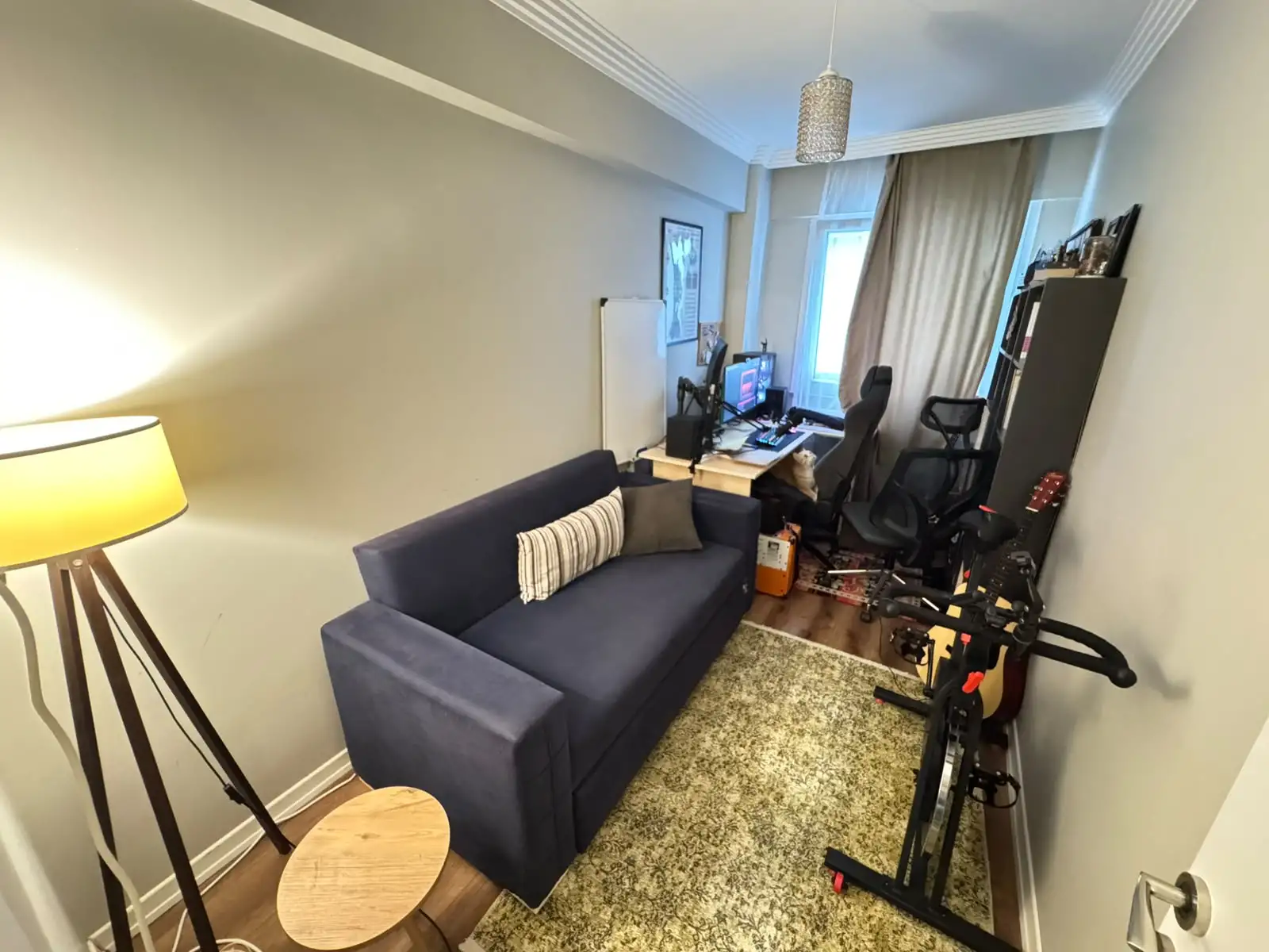 ESENTEPE'DE METROYA YAKIN ASANSÖRLÜ BİNADA SATILIK 2+1 DAİRE