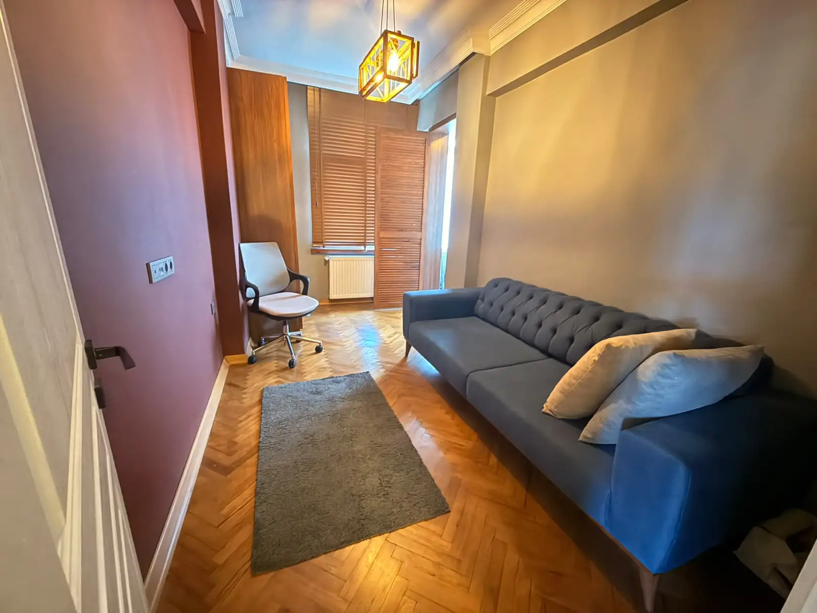 ETİLER'DE YENİ TADİLATLI LÜKS VE YENİ EŞYALI KİRALIK 2+1 DAİRE