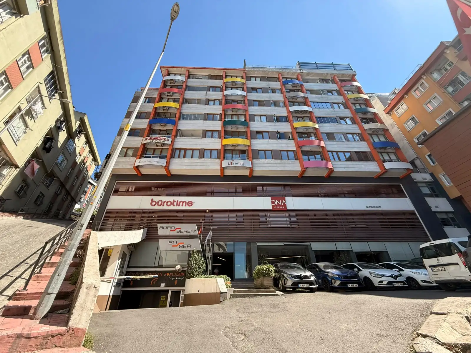 SÜTLÜCEDE HALİÇ MANZARALI SİTE İÇİNDE SATILIK 3+1 DAİRE