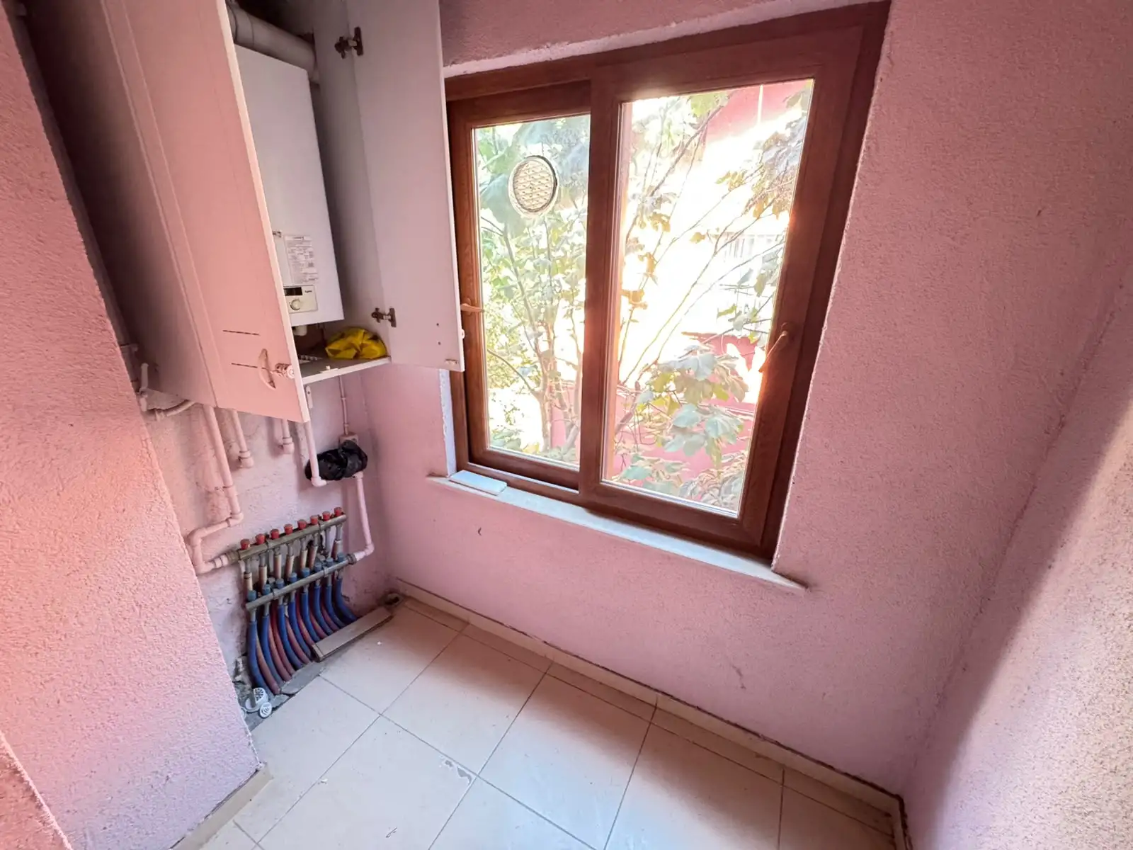 HALİL RIFAT PAŞA'DA KAPALI OTOPARKLI SATILIK 3+1 DAİRE
