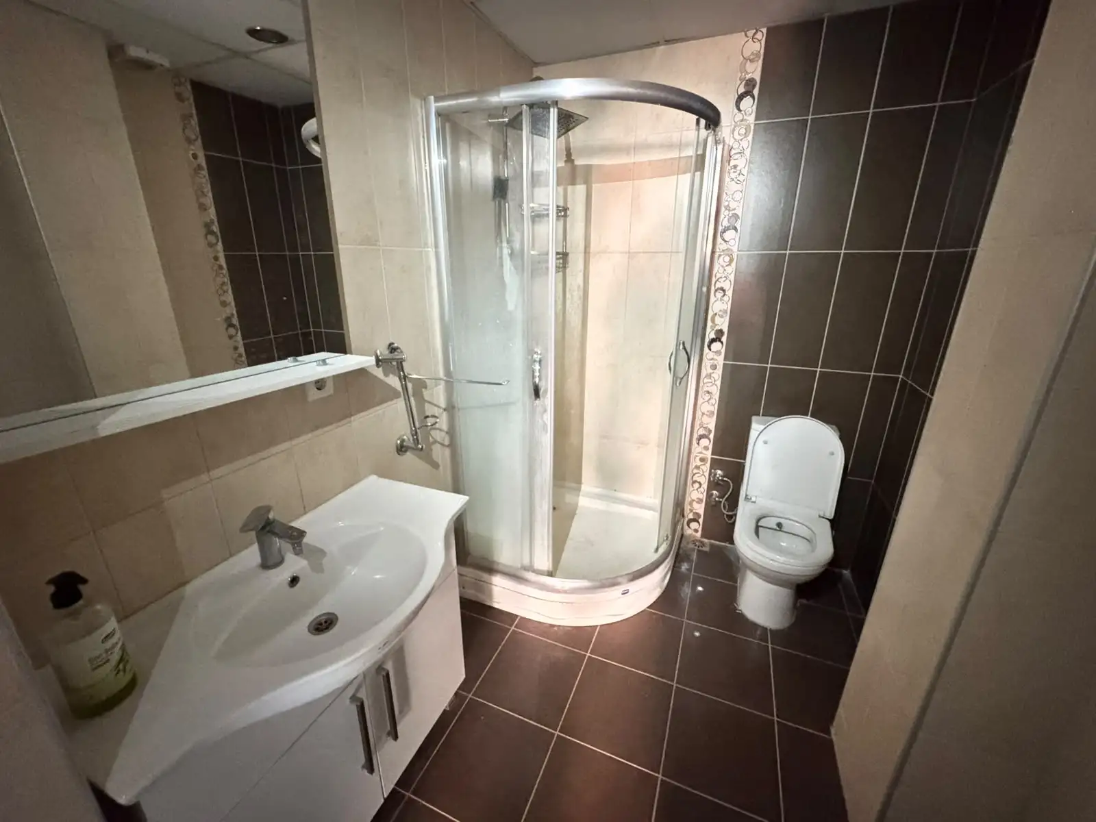 HALİL RIFAT PAŞA'DA KAPALI OTOPARKLI SATILIK 3+1 DAİRE