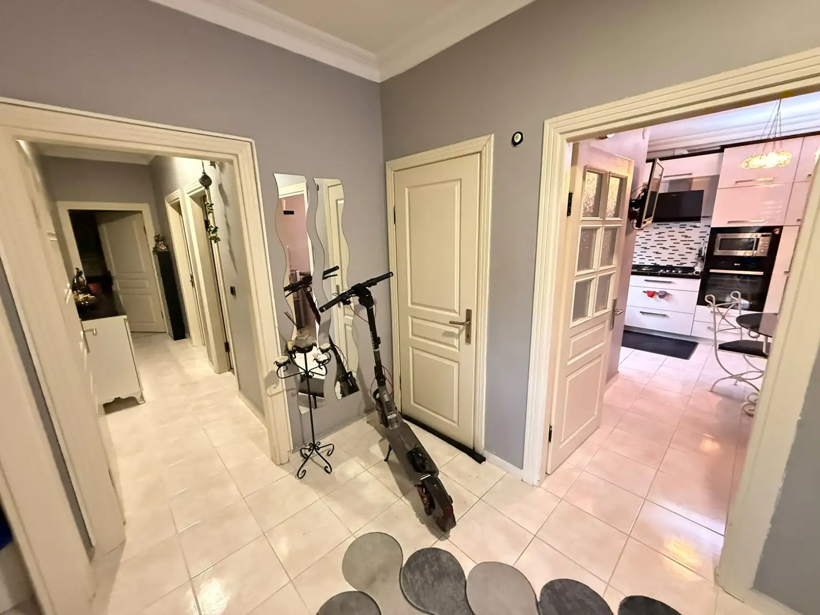 ÇENGELKÖYDE HAVUZLU SİTE İÇERİSİNDE SATILIK 3+1 DAİRE
